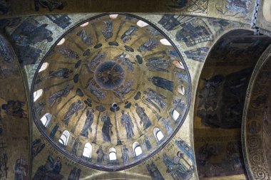 Venedik, İtalya Eylül 2018. Eski Basilica San Marco iç