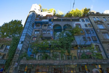 Viyana, Avusturya Eylül 2018. Hundertwasser Evi görünümünü.