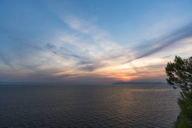 Adriyatik Denizi 'nde unutulmaz Günbatımı muhteşem