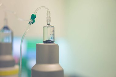 Hastane serum fizyolojik hasta acil hastalar acil servis veriyoruz.