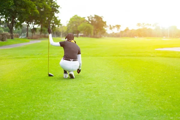 Début Une Victoire Golf Golfeur Féminin Matin — Photo