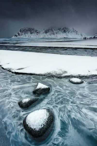 Vista Panorámica Del Paisaje Invierno Flakstad Lofoten Noruega — Foto de Stock