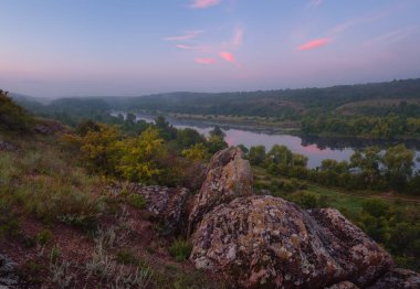 Güney Bug taş bahçe