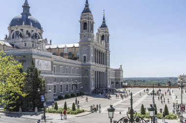 Madrid.Spain La Almudena Katedrali.