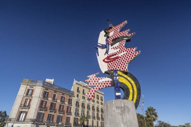 Kentsel Sanat, pop sanat tarzı, heykel Roy Lichtenstein, Port Vell, Barcelona Barcelona başkanı