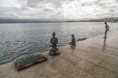 Heykel, Raqueros, Pereda gezinti, bay Santander.Spain anıt.
