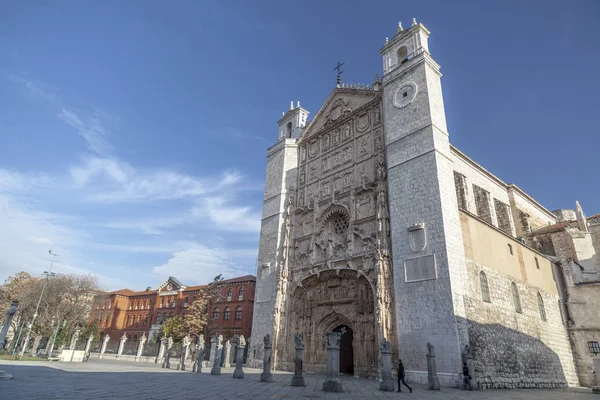 Edifício Religioso Chruch Iglesia San Pablo Cruz Pedra Valladolid Castilla — Fotografia de Stock