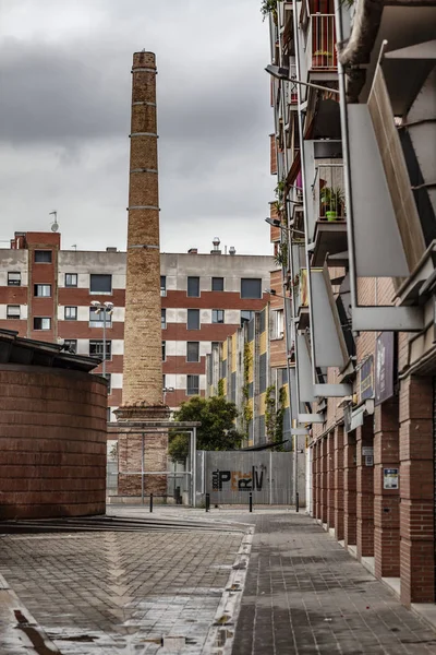 Rue Cheminée Nouveau Bâtiment Dans Quartier Poble Nou Barcelone — Photo