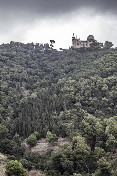 Observatorio Fabra Montaña Tibidabo Collserola Barcelona — Foto de Stock