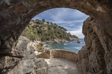 Footpath, Cami de Ronda in Lloret de Mar, Costa Brava, Katalonya, İspanya.