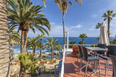 Lloret de Mar Akdeniz'de bar terası, Costa Brava, Katalonya, İspanya.