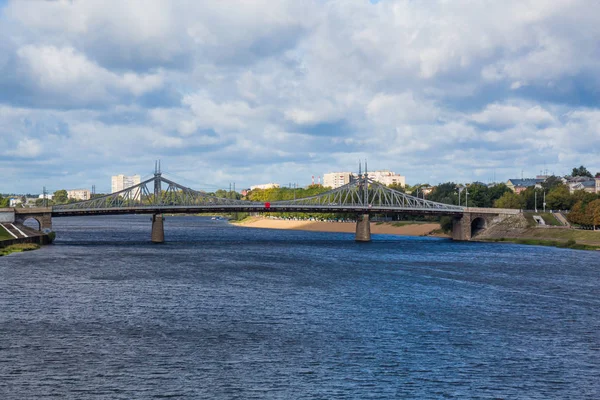 Old Volga Bridge River Beach Town Tver Russia Picturesque Clouds — Stock Photo, Image