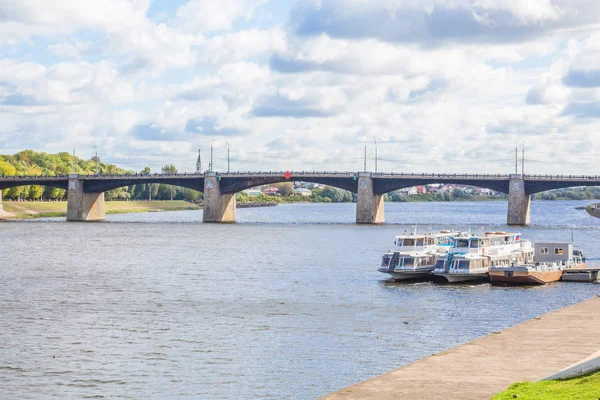 Embankment River Volga Tver Russia Autumn Sunny Day Pleasure Boats — Stock Photo, Image