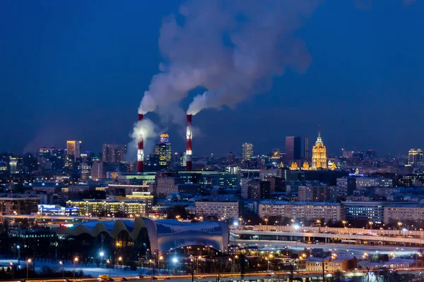 Panoramablick Auf Nachtmoskau Großstadtlichter Dampf Kommt Aus Den Chp Rohren — Stockfoto