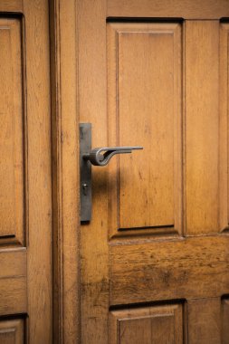 Eski kapılar, tanıtıcı, kilitler, kafesler ve windows