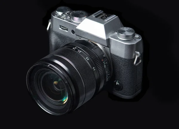 Bezzrcadlový Fotoaparát Černém Pozadí — Stock fotografie