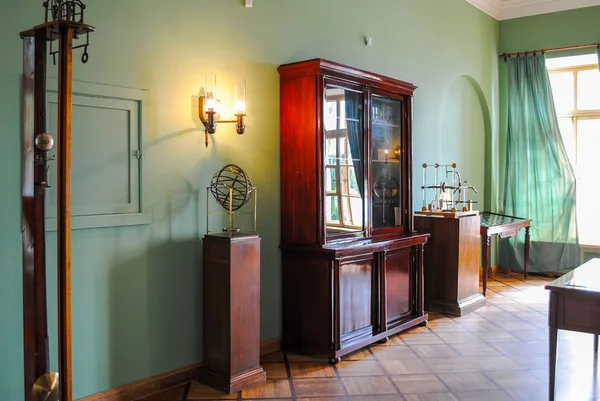 St. Petersburg, Rusya - 22 Haziran 2013: iç lise, A. Pushkin dilbilgisi okulda okudu