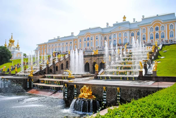 Russia Saint Peterburg June 2013 Peterhof Received Visitors Restoration Many — Stock Photo, Image