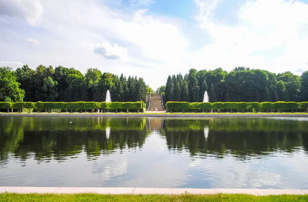 Rusia San Peterburgo Junio 2013 Peterhof Recibió Visitantes Después Restauración — Foto de Stock