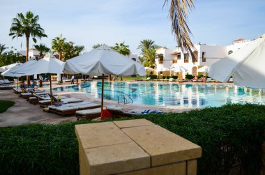 Mısır, Sharm El Sheikh - 30 Kasım 2013: otel ziyaret ve hizmet otel düzeyini değerlendirmek
