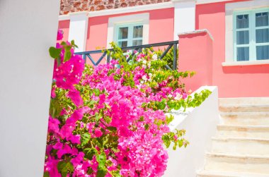 Santorini, Yunanistan'ın geleneksel pitoresk beyaz mimarisi