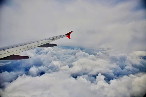 Nuages Sous Aile Avion Pendant Altitude Vol — Photo