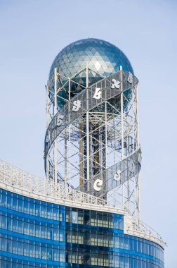 Georgia, Batum - 21 Kasım 2014: Modern binalar Karadeniz kıyısında 