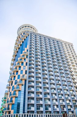 Georgia, Batum - 21 Kasım 2014: Modern binalar Karadeniz kıyısında 