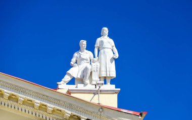 Belarus, Minsk - 09 Nisan 2016: Hükümet binaları yaz sezonu, restorasyonu 