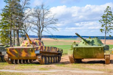 Tarihi ve kültürel topraklarında karmaşık Stalin hattı 