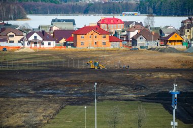 Belarus, Minsk - 5 Şubat 2016: inşaat alanında çok öykülü binaların görünümünü