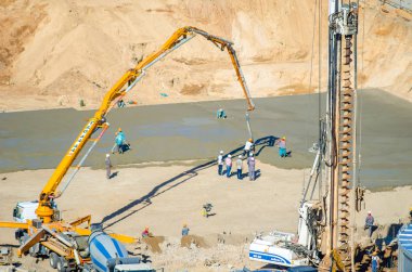 Belarus, Minsk - 07 Ağustos 2016: ritmik jimnastik Olimpiyat eğitim merkezi bina işçi