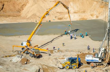 Belarus, Minsk - 07 Ağustos 2016: ritmik jimnastik Olimpiyat eğitim merkezi bina işçi