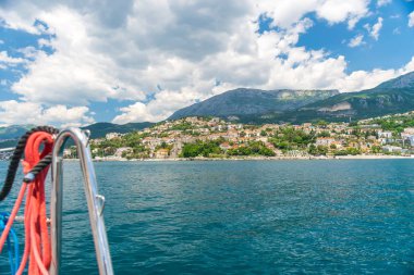 Deniz yat için şehir, Herceg Novi, Karadağ, Adriyatik Denizi gelen.