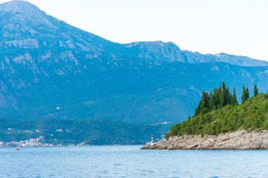 Muhteşem manzarası eşliğinde Boka Kotorska bay, Karadağ.