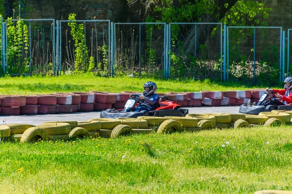 Ukraina Dnepropetrovsk April 2017 Arting Tävlingar Bland Barn City Park — Stockfoto