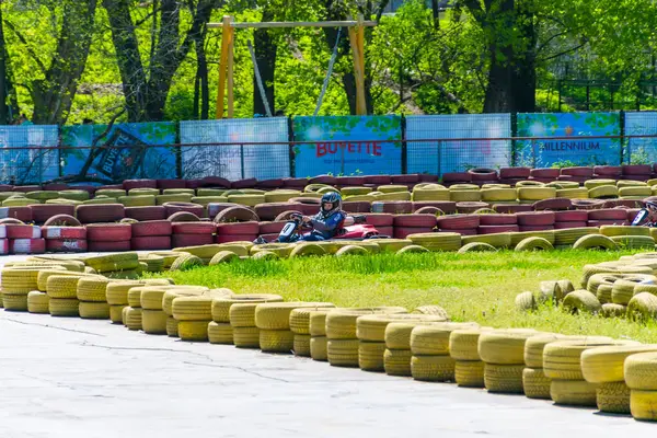 Ukraina Dnepropetrovsk April 2017 Arting Tävlingar Bland Barn City Park — Stockfoto