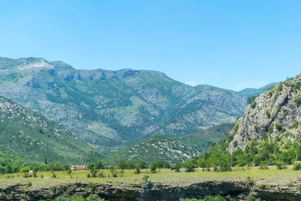 Steep Mountain Slopes Canyons River Moraca — Stock Photo, Image