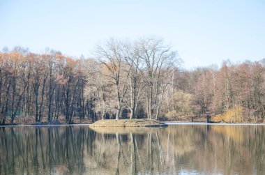bahar Nehri Svisloch Minsk'te adada 