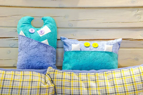 egzotik küçük yastıklar iyi canavar