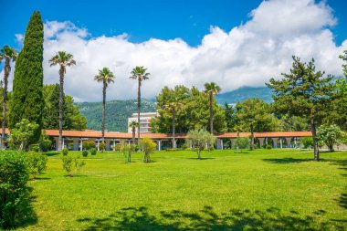 dolgu, Karadağ yakın pitoresk park.