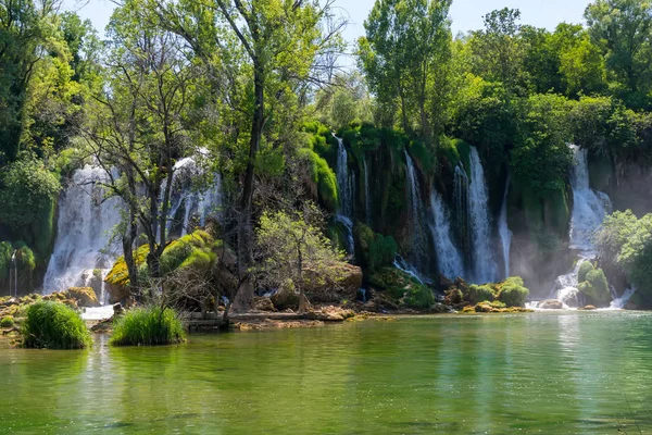 Vista Panorâmica Pitoresca Cachoeira Parque Nacional Kravice Bósnia Herzegovina — Fotografia de Stock