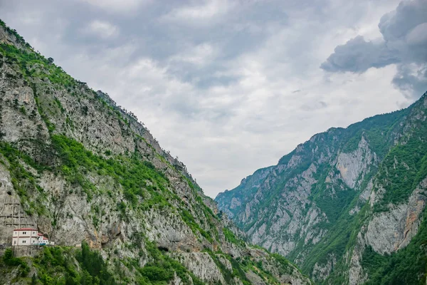 Picturesque Canyon River Piva Dam Mratine — Stock Photo, Image