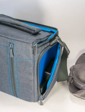 Gri çanta kemer kamera ve aksesuarları için