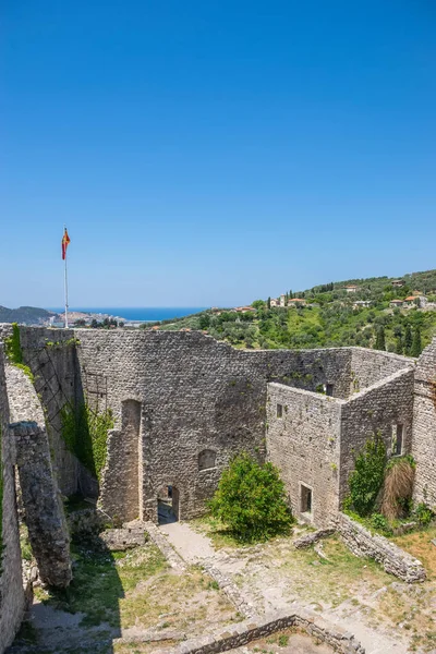 Fortaleza Medieval Piedra Situada Alto Las Montañas — Foto de Stock