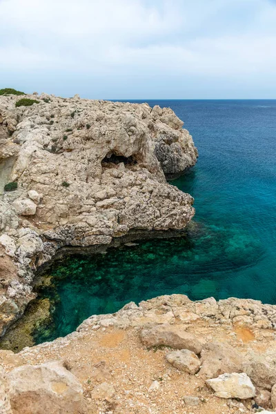 Acogedora Bahía Pintoresca Orillas Del Mar Mediterráneo — Foto de Stock