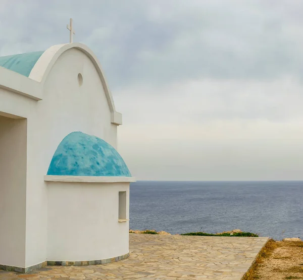 Small Orthodox Church Shores Mediterranean Sea Cyprus — Stock Photo, Image