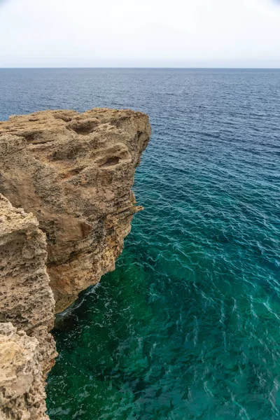 Baía Pitoresca Acolhedora Nas Margens Mar Mediterrâneo — Fotografia de Stock