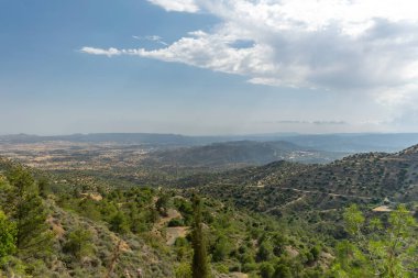 Büyüleyici dağların havadan görünüşü