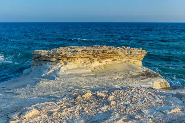 Amazing Ocean View Rocky Beach — Stock Photo, Image